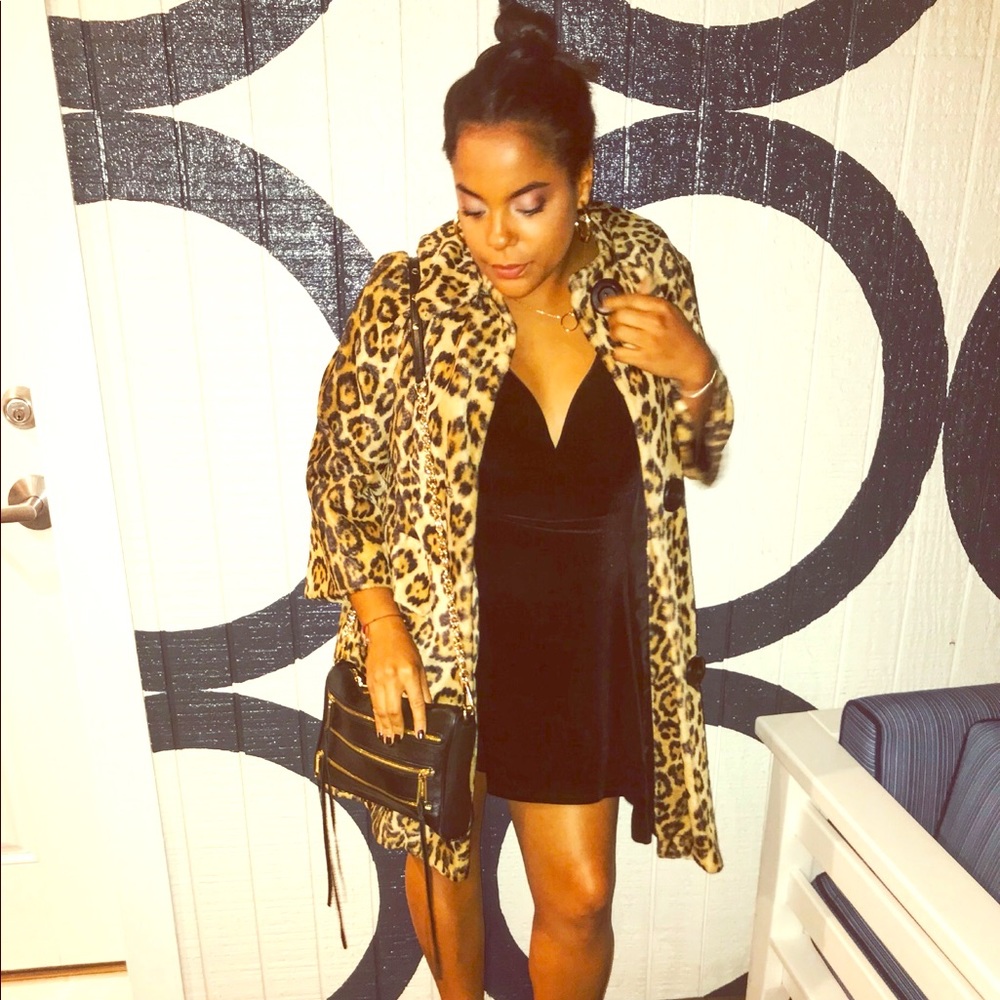Meet your Posher, Alexia